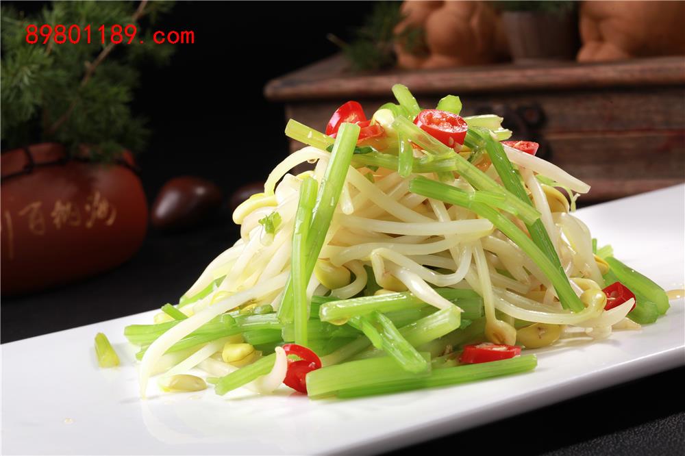 小芹菜拌豆芽